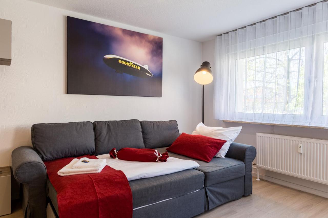 Apartment Eastside Mit 3 Zimmern Fur Bis Zu 5 Personen Mit Balkon ฟรีดริชส์ฮาเฟน ภายนอก รูปภาพ