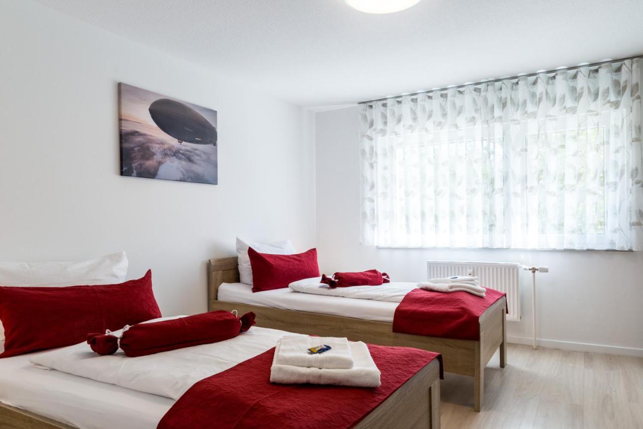 Apartment Eastside Mit 3 Zimmern Fur Bis Zu 5 Personen Mit Balkon ฟรีดริชส์ฮาเฟน ภายนอก รูปภาพ